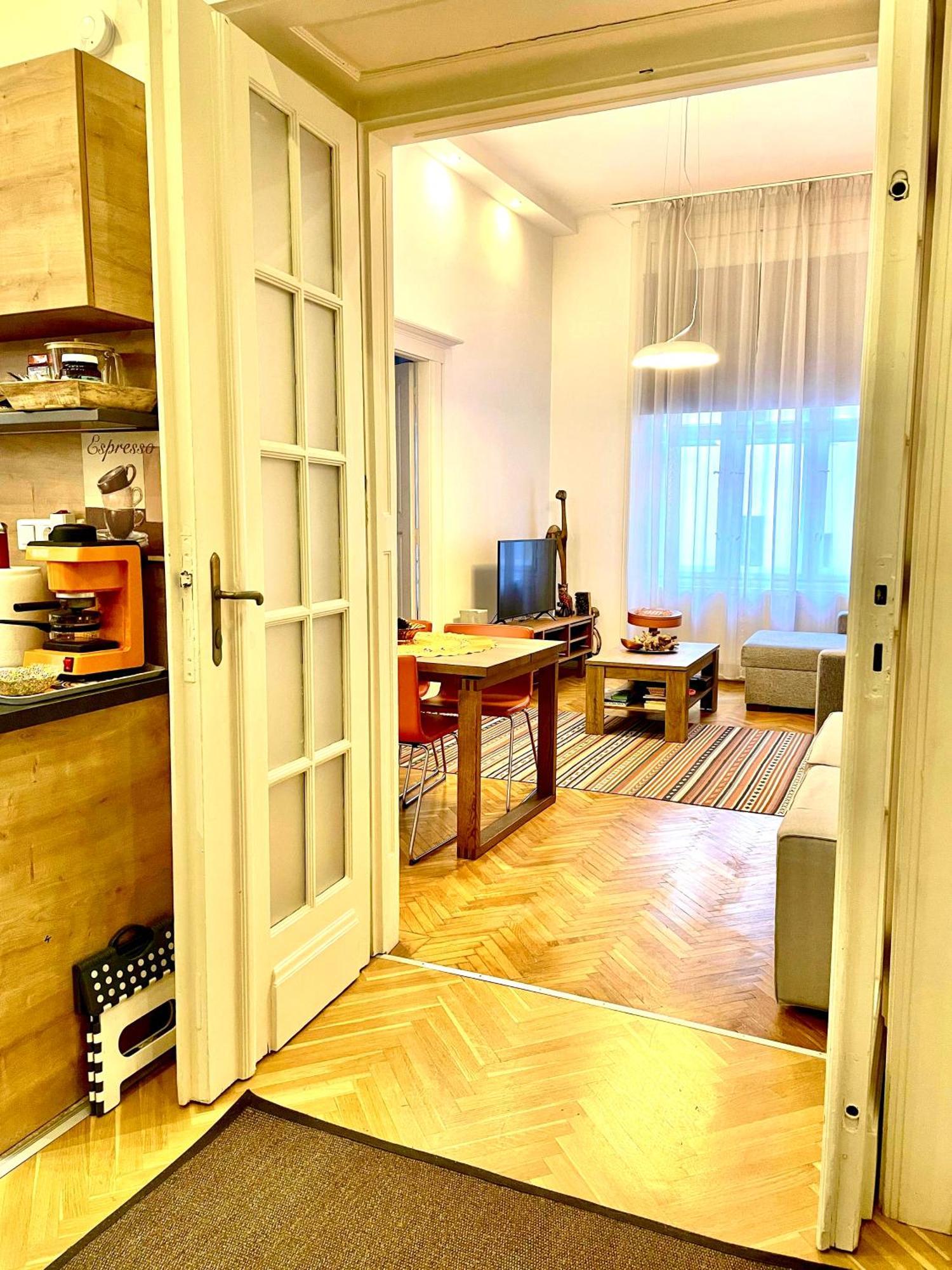 בודפשט Orange Pearl Apartment 3 Rooms Next To Danube מראה חיצוני תמונה